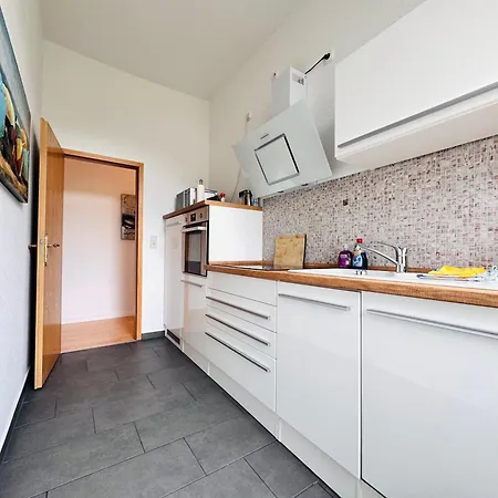 Attraktive Im Schoenen Hinterhof * Schwerin (Mecklenburg-Vorpommern)